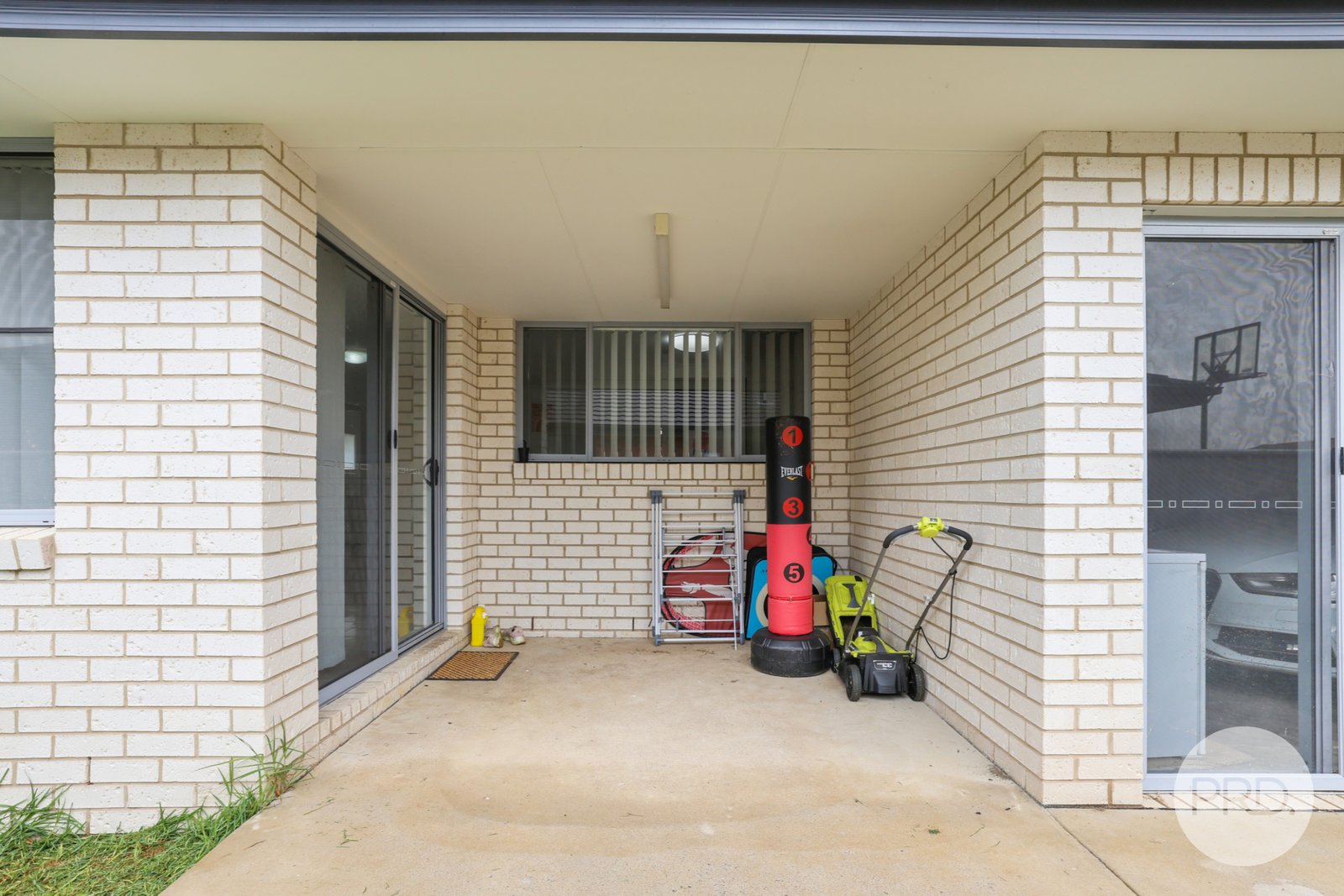 5 Rosehill Place TAMWORTH 19