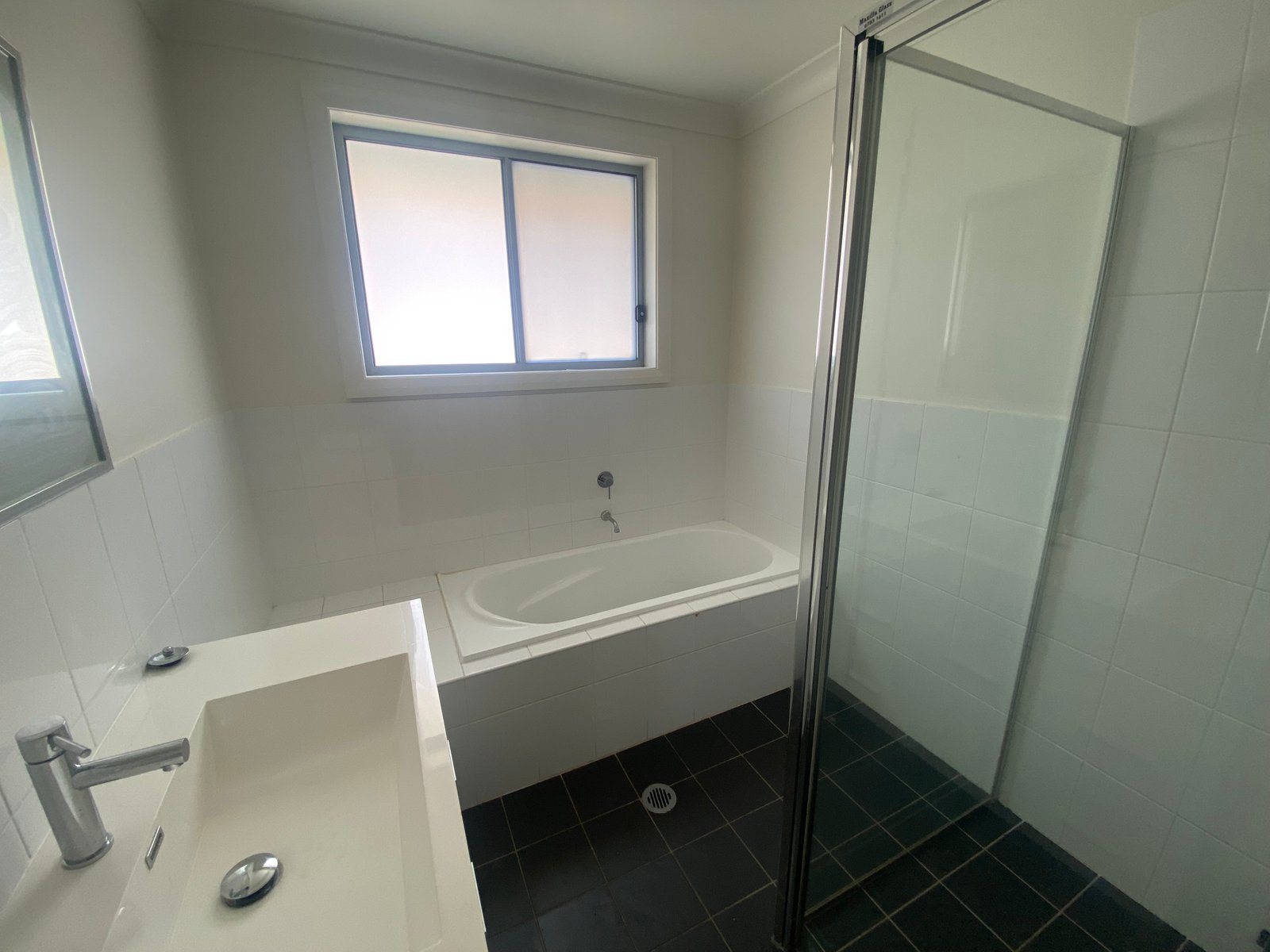 5 Rosehill Place TAMWORTH 5