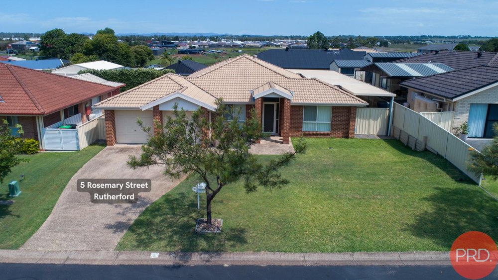 5 Rosemary Street RUTHERFORD 2