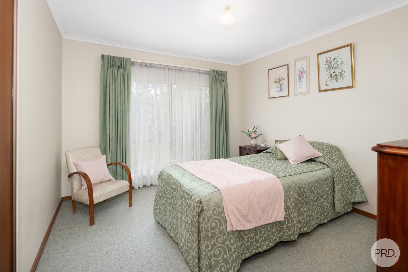 5 Rowan Parade WENDOUREE 8