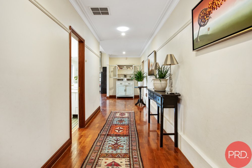 5 Roy Street LORN 12