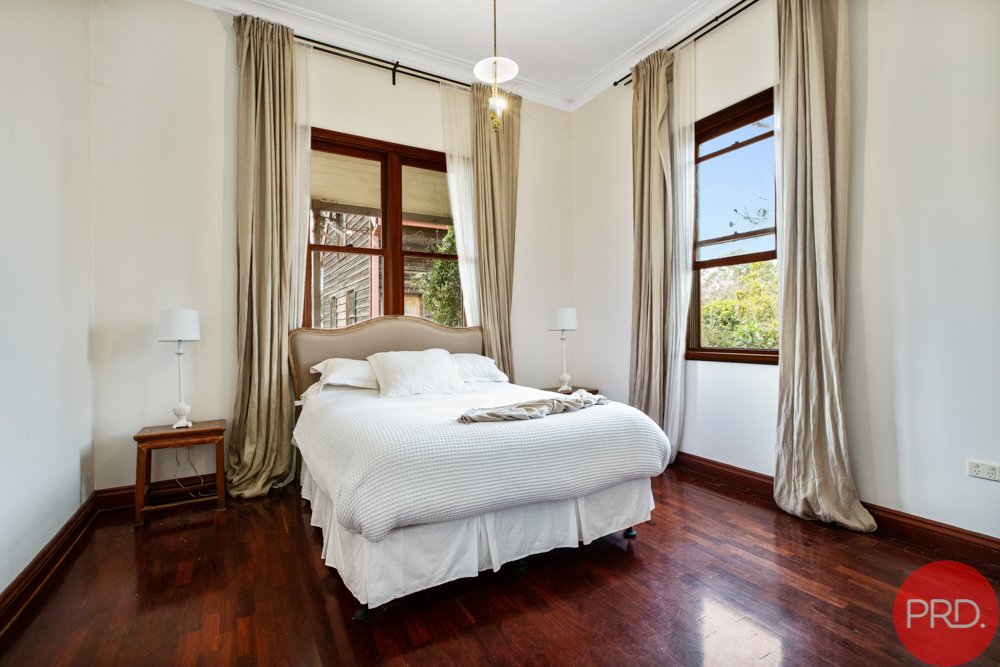 5 Roy Street LORN 15