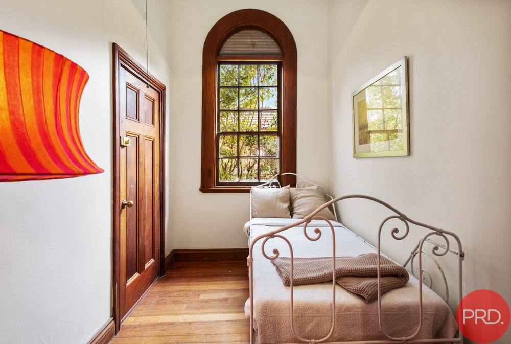 5 Roy Street LORN 22