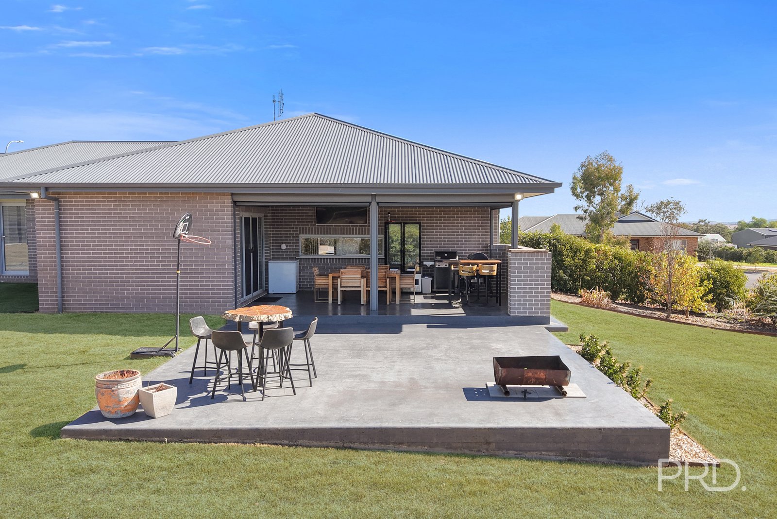 5 Roy Street TAMWORTH 23
