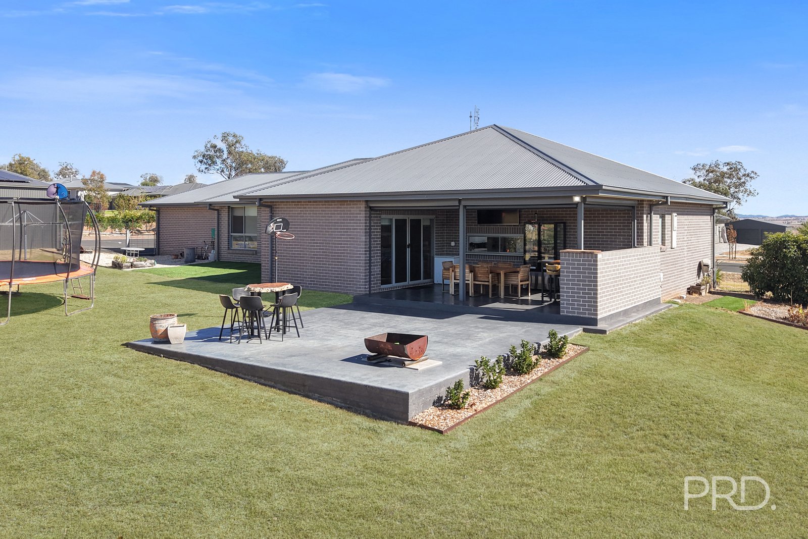 5 Roy Street TAMWORTH 24