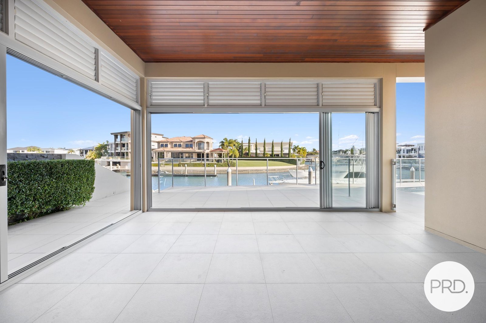 5 Royal Albert Crescent SOVEREIGN ISLANDS 2