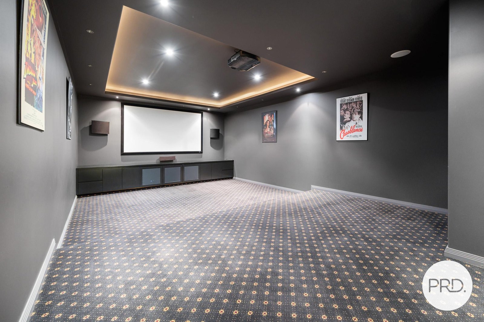 5 Royal Albert Crescent SOVEREIGN ISLANDS 4