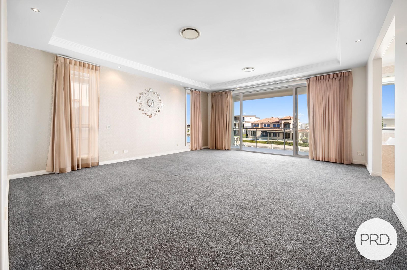 5 Royal Albert Crescent SOVEREIGN ISLANDS 6