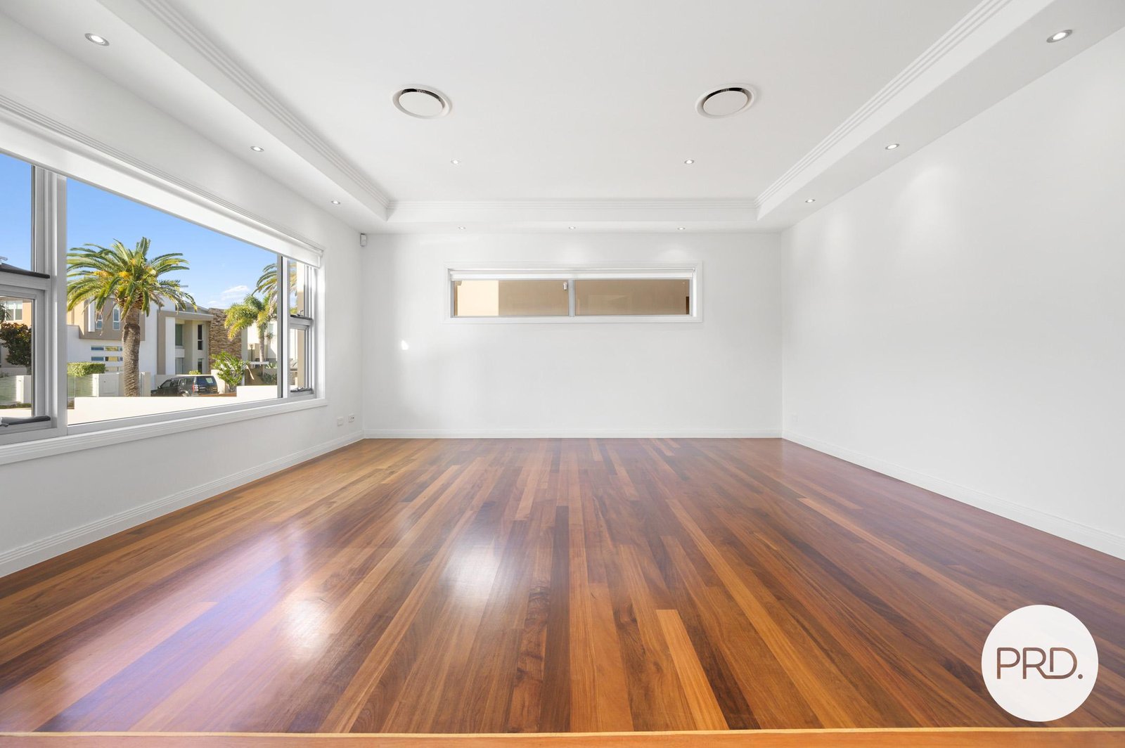 5 Royal Albert Crescent SOVEREIGN ISLANDS 9