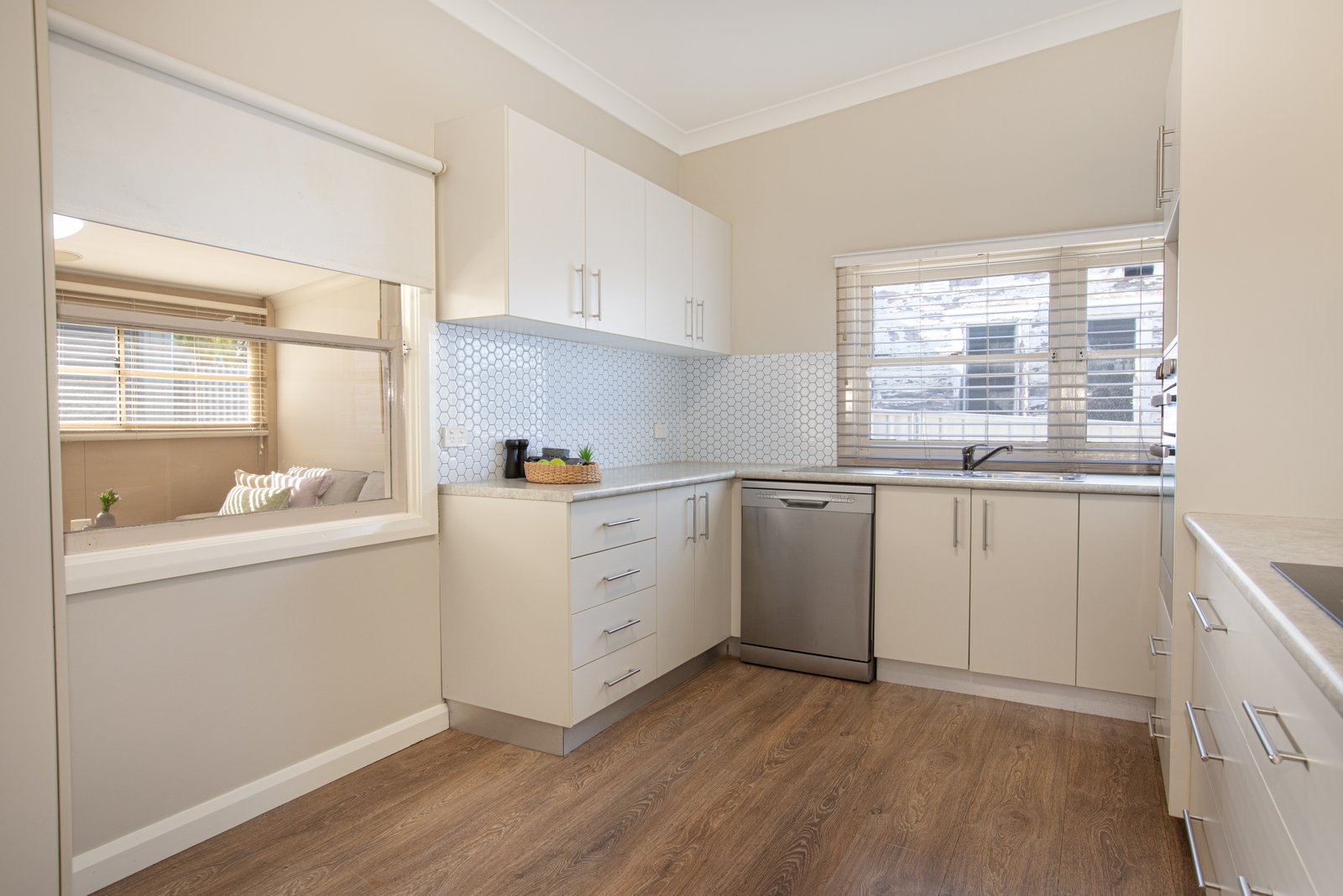 5 Russell Street TELARAH 12