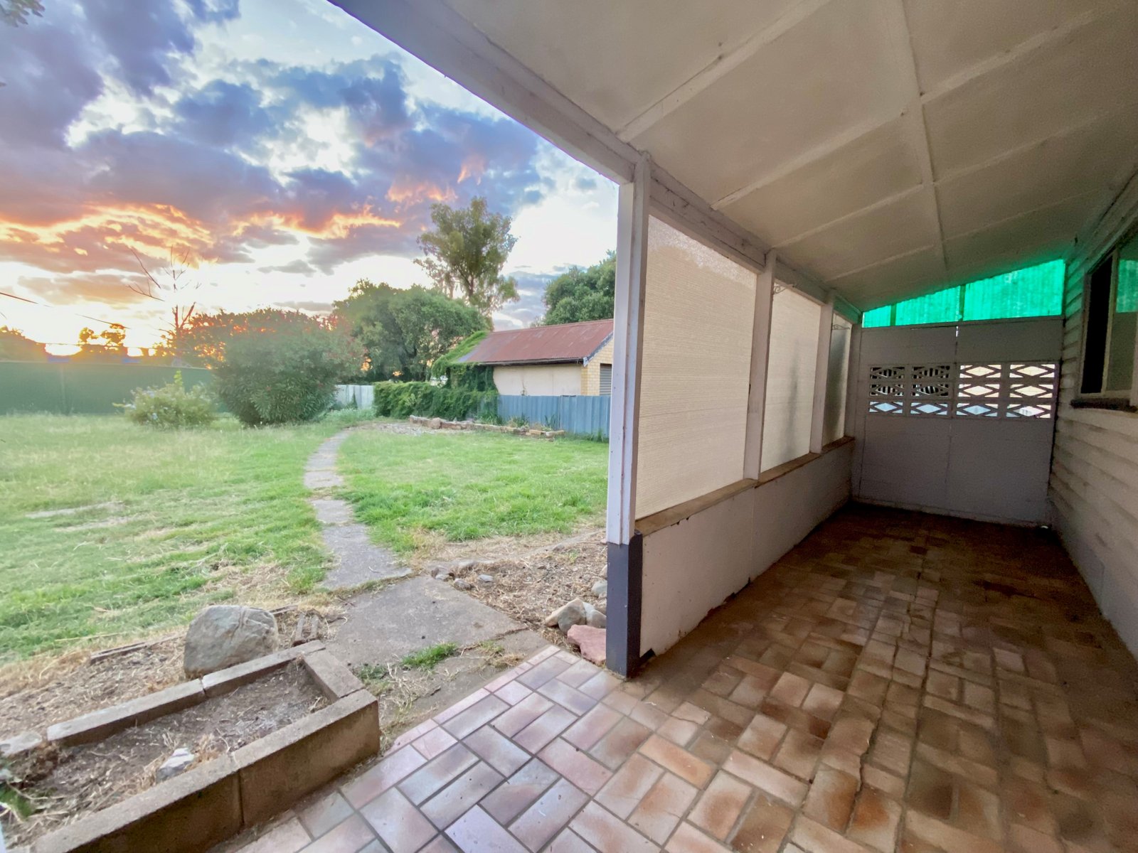 5 Sale Street TAMWORTH DC 9