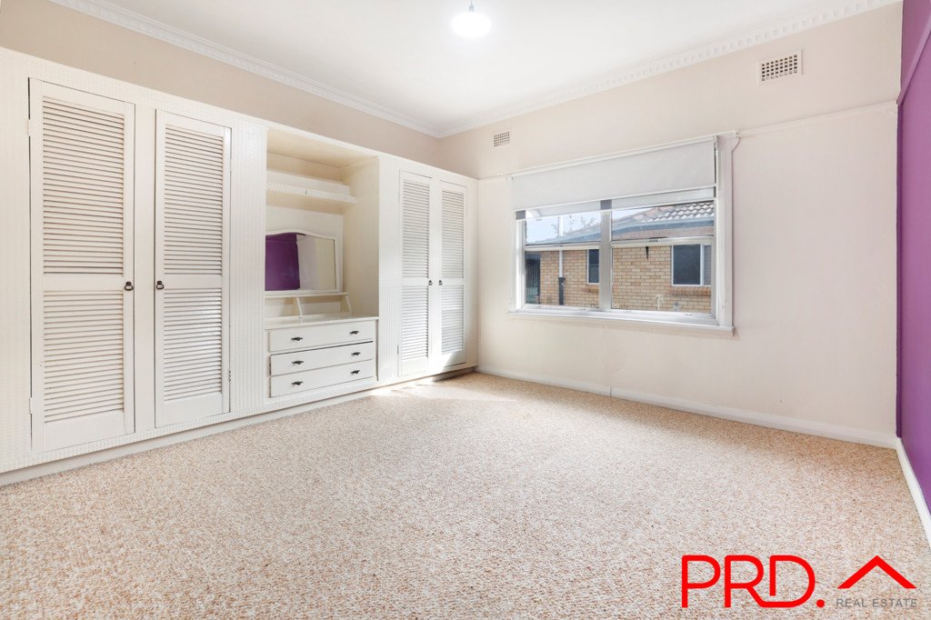 5 Sale Street TAMWORTH 6