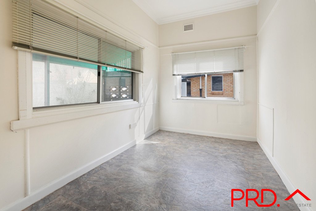 5 Sale Street TAMWORTH 10
