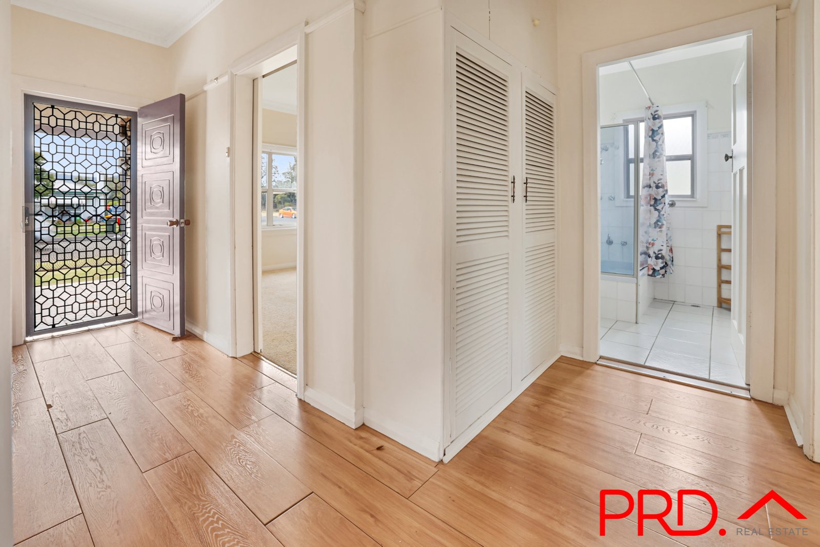 5 Sale Street TAMWORTH 3