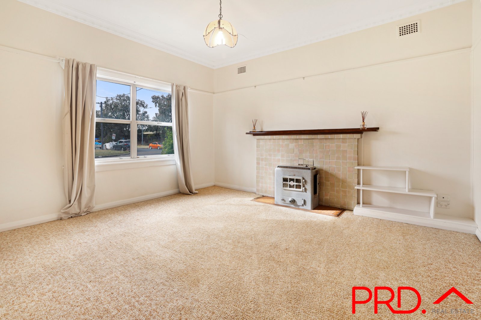 5 Sale Street TAMWORTH 4