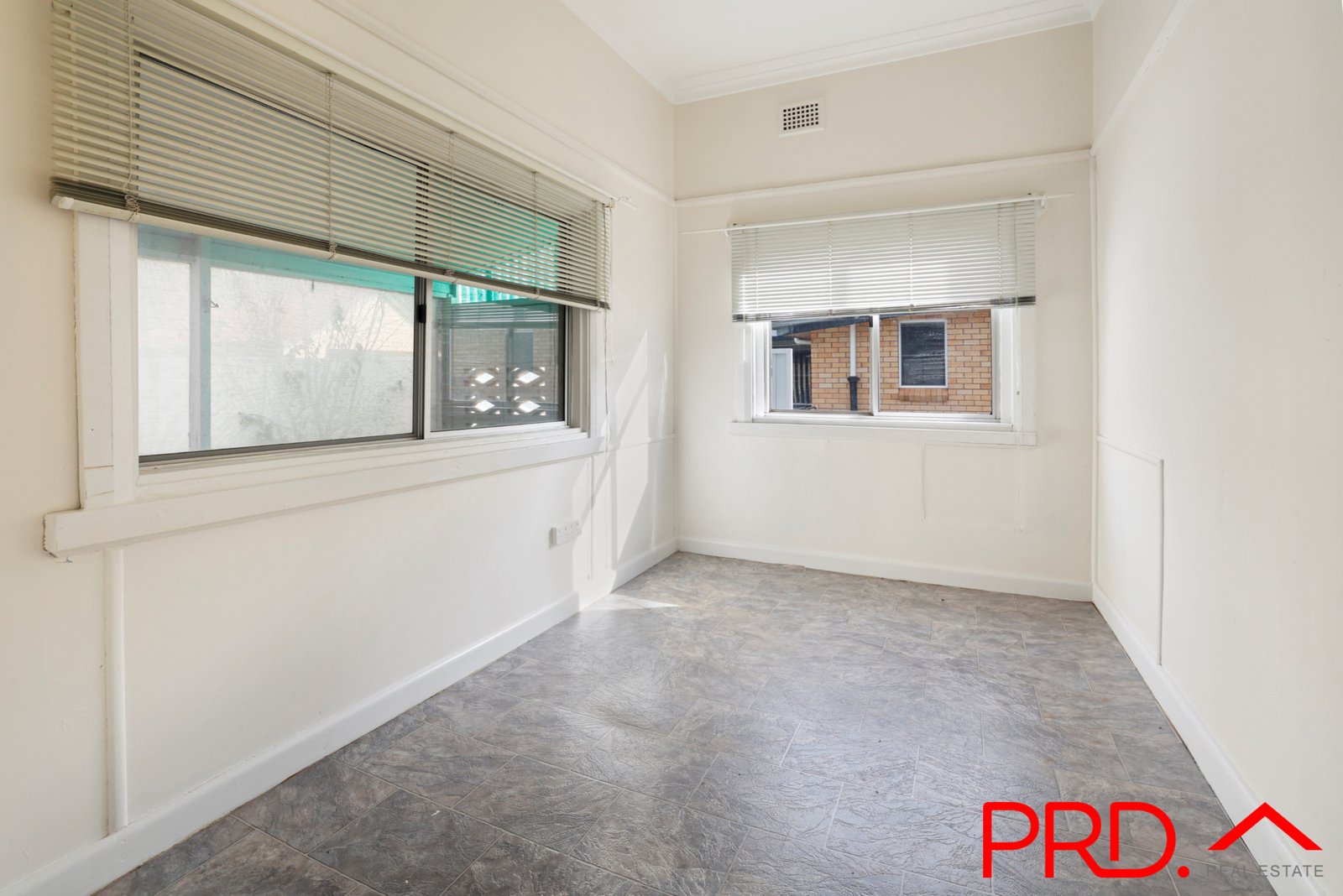 5 Sale Street TAMWORTH 10