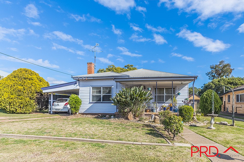 5 Sale Street TAMWORTH 1