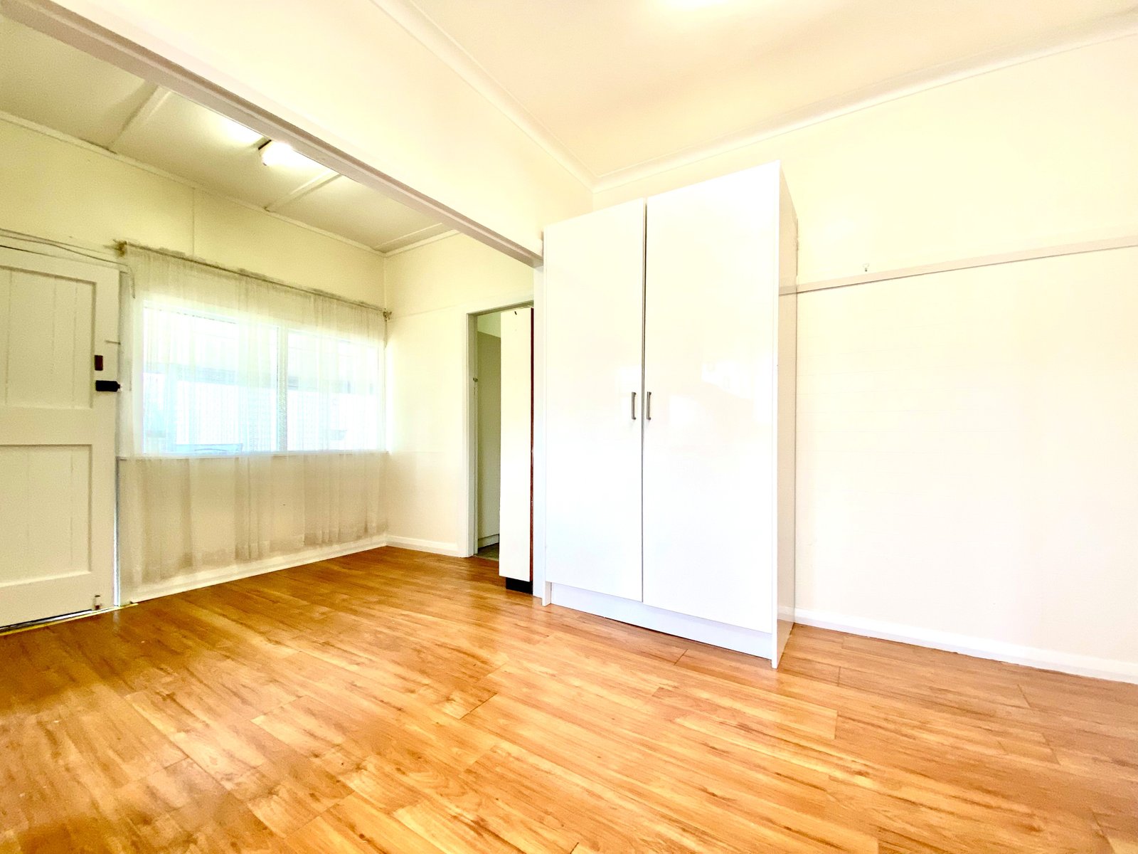 5 Sale Street TAMWORTH 7