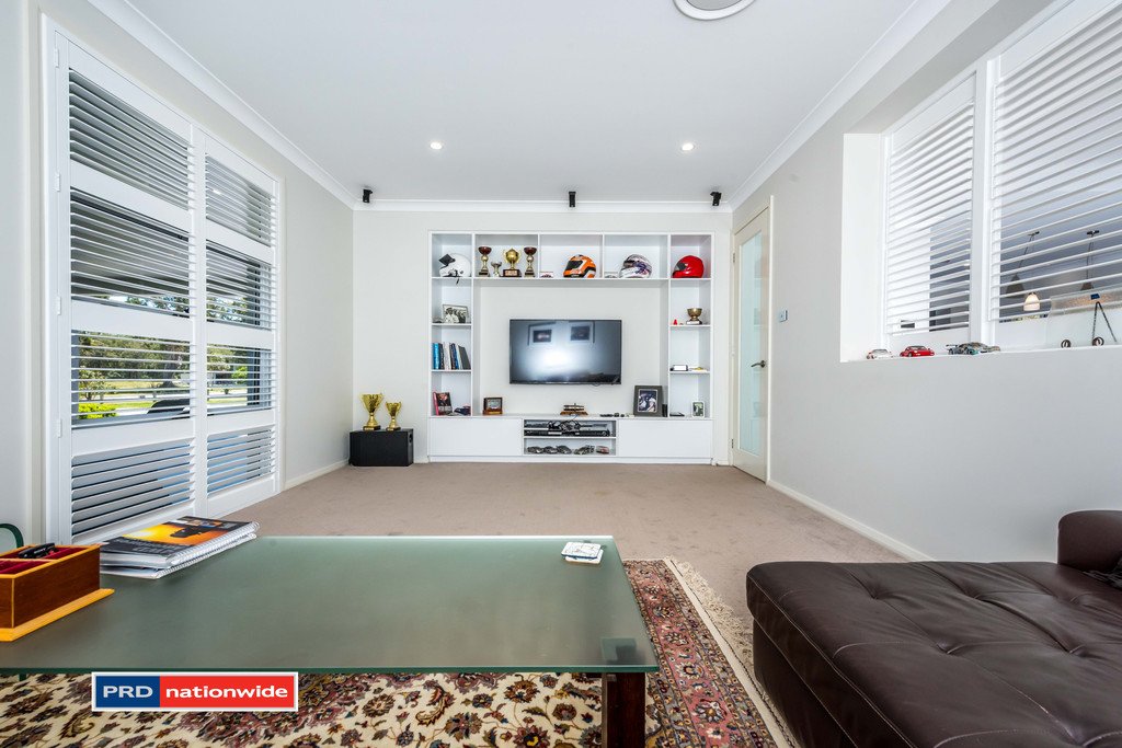 5 Saltbush Avenue ONE MILE 18