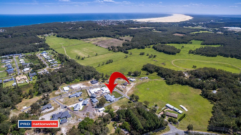 5 Saltbush Avenue ONE MILE 22