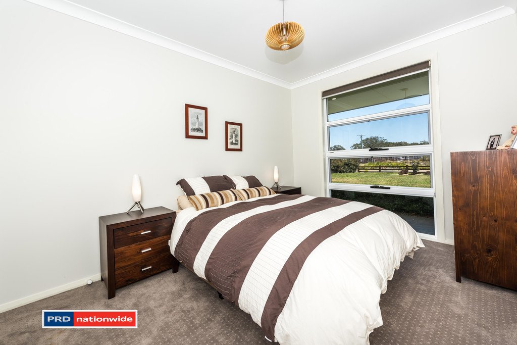 5 Saltbush Avenue ONE MILE 25