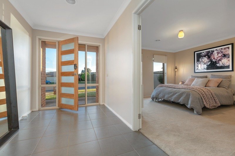 Gallery: 5 Samoth Court
