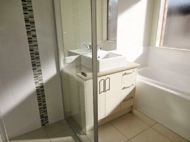 5 Sampson Place MARONG 3