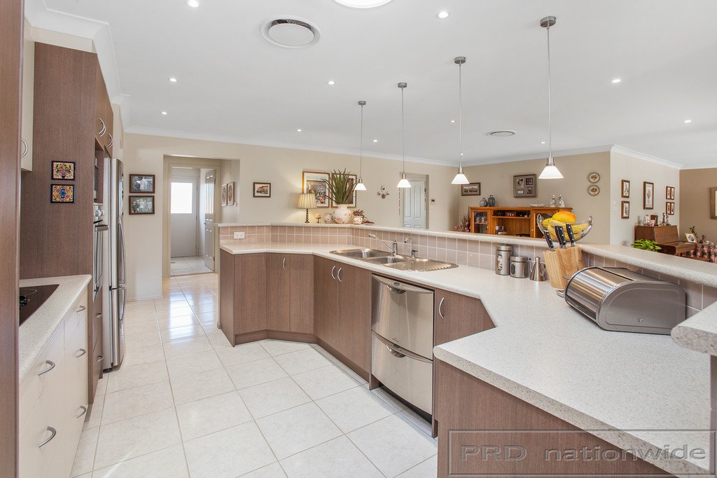 5 Sandalyn Avenue THORNTON 9