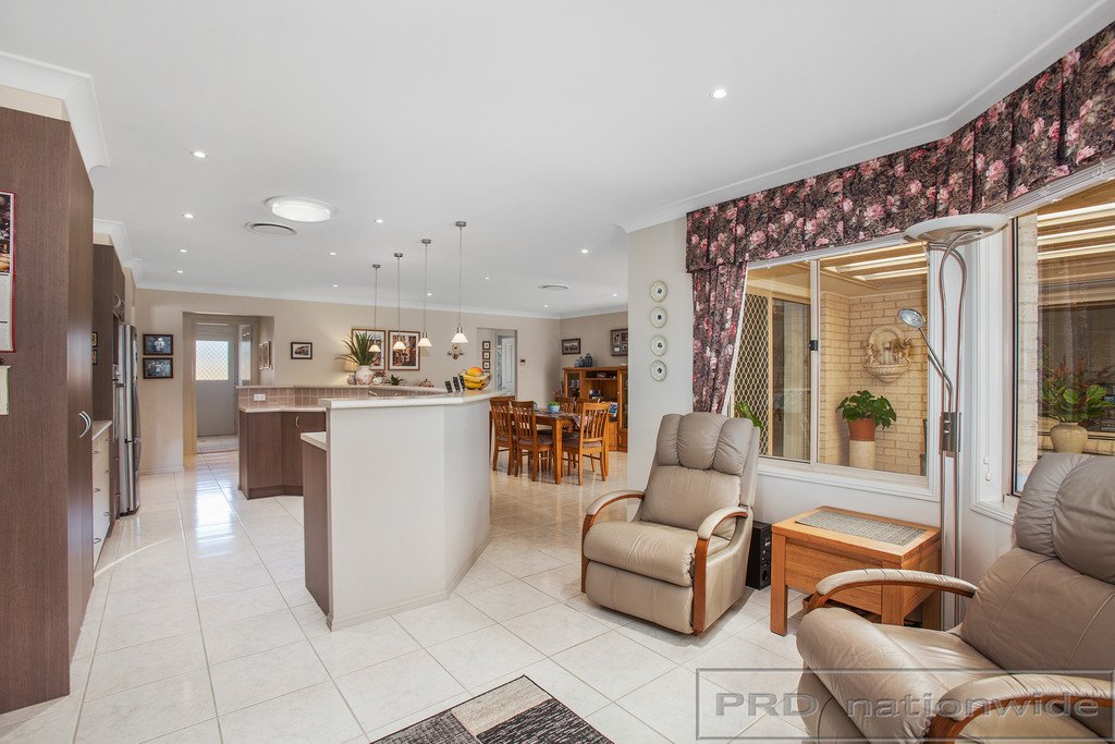 5 Sandalyn Avenue THORNTON 11