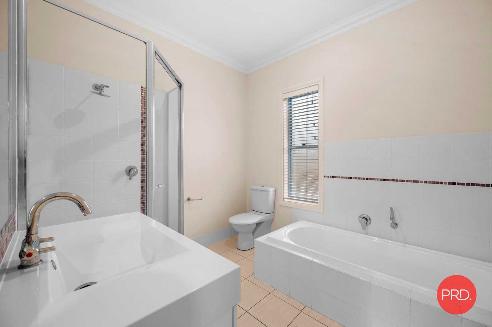 5 Sandra Close COFFS HARBOUR 13