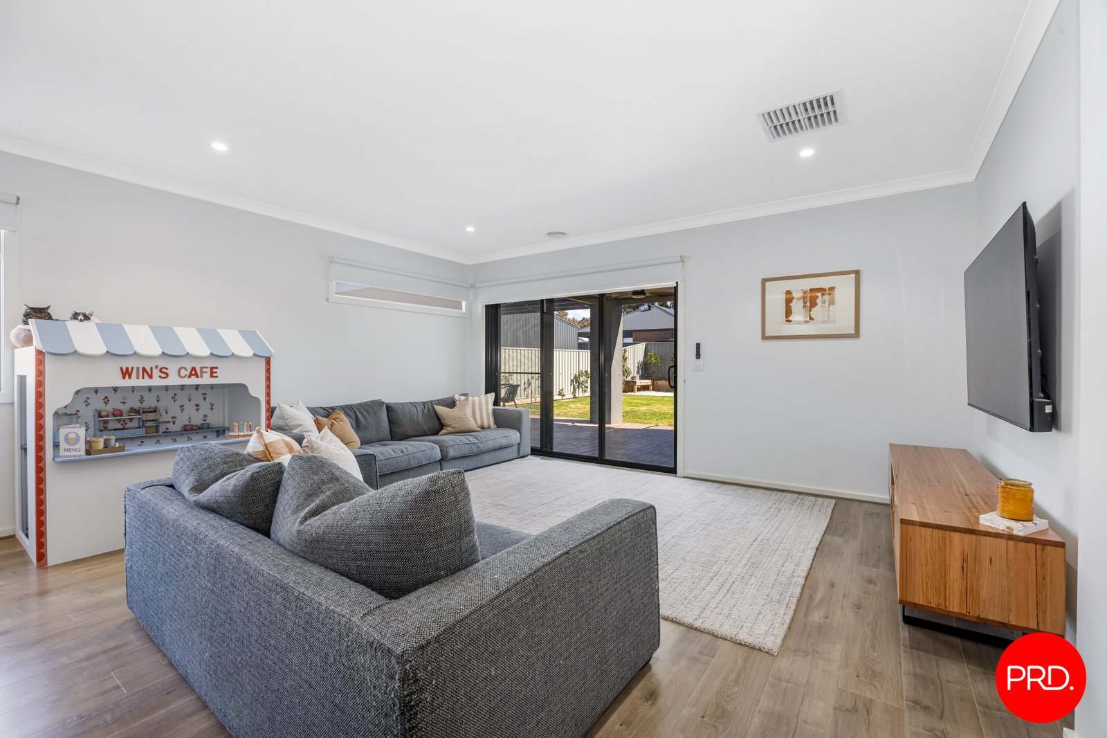 5 Santarosa Way EPSOM 12