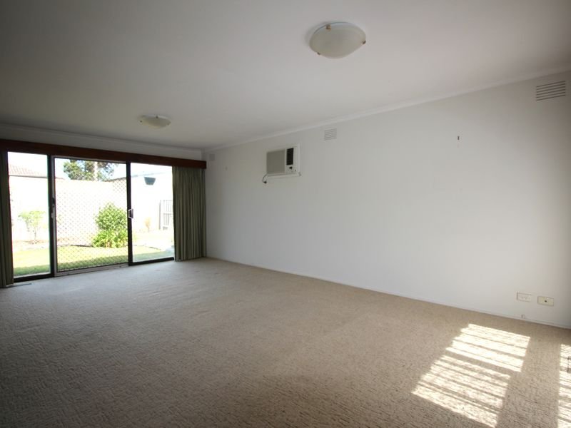 Gallery: 5 Sarose Court