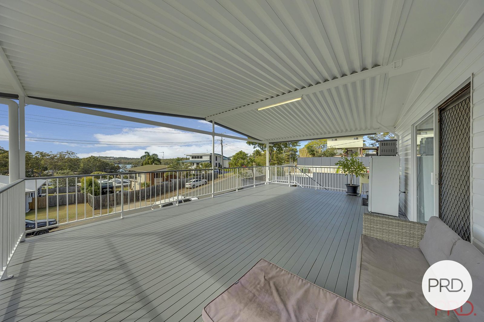 5 Sayre Crescent BOYNE ISLAND 14