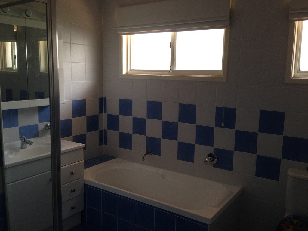 5 Schoolhouse Road REGENTVILLE 4