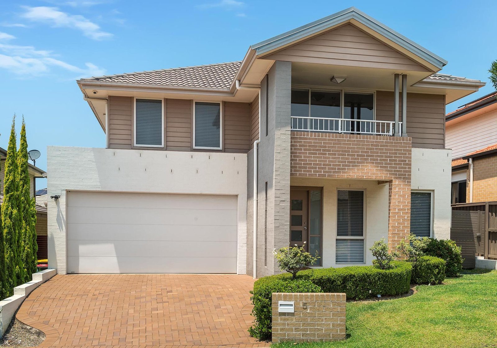 5 Schulten Street MOOREBANK 1