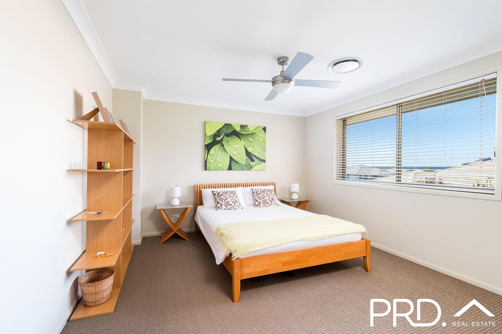 5 Schulten Street MOOREBANK 6
