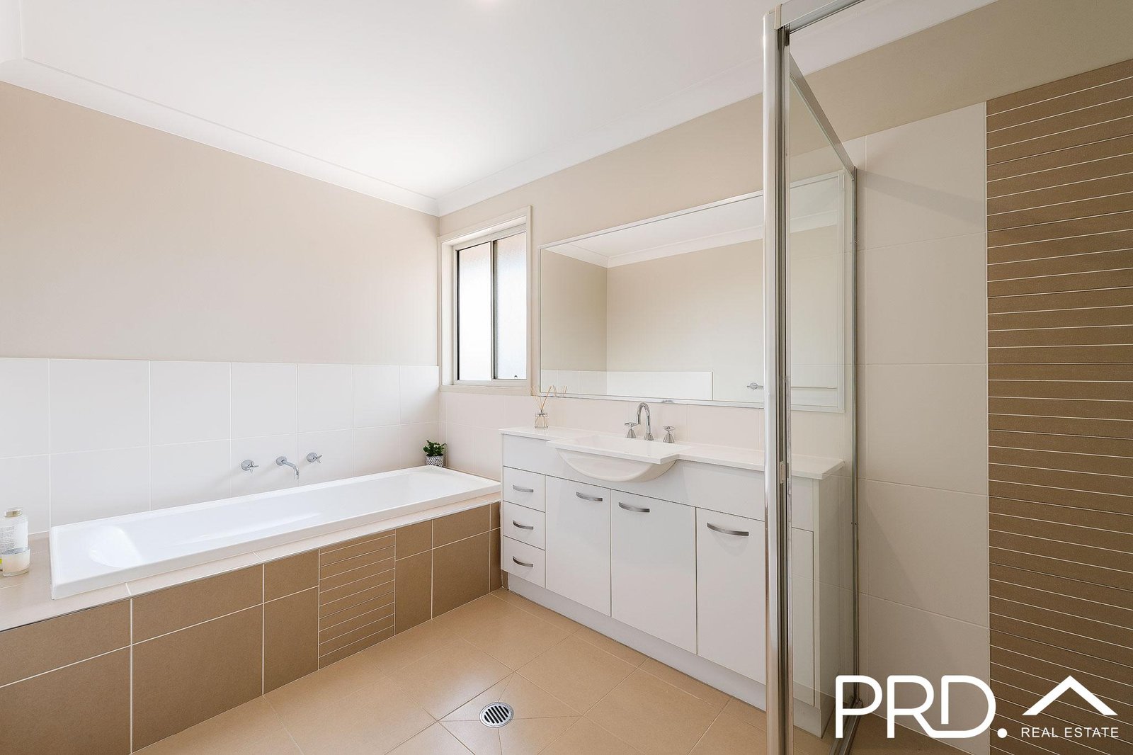 5 Schulten Street MOOREBANK 7