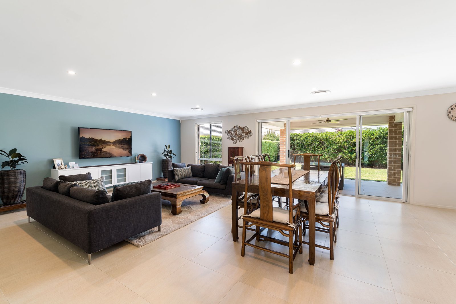 5 Schulten Street MOOREBANK 4