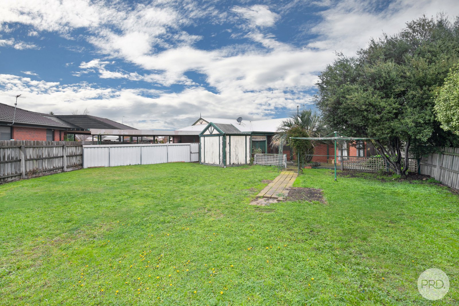 5 Scotcher Court DELACOMBE 16