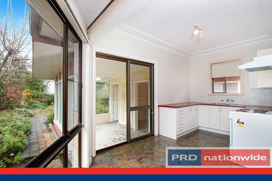5 Seaforth Avenue OATLEY 3