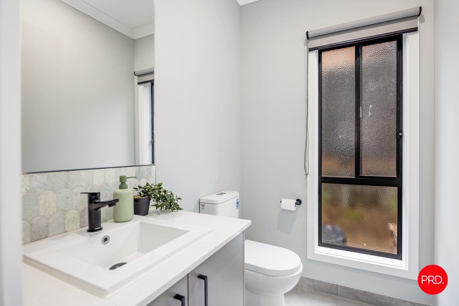 5 Serene Drive STRATHFIELDSAYE 8