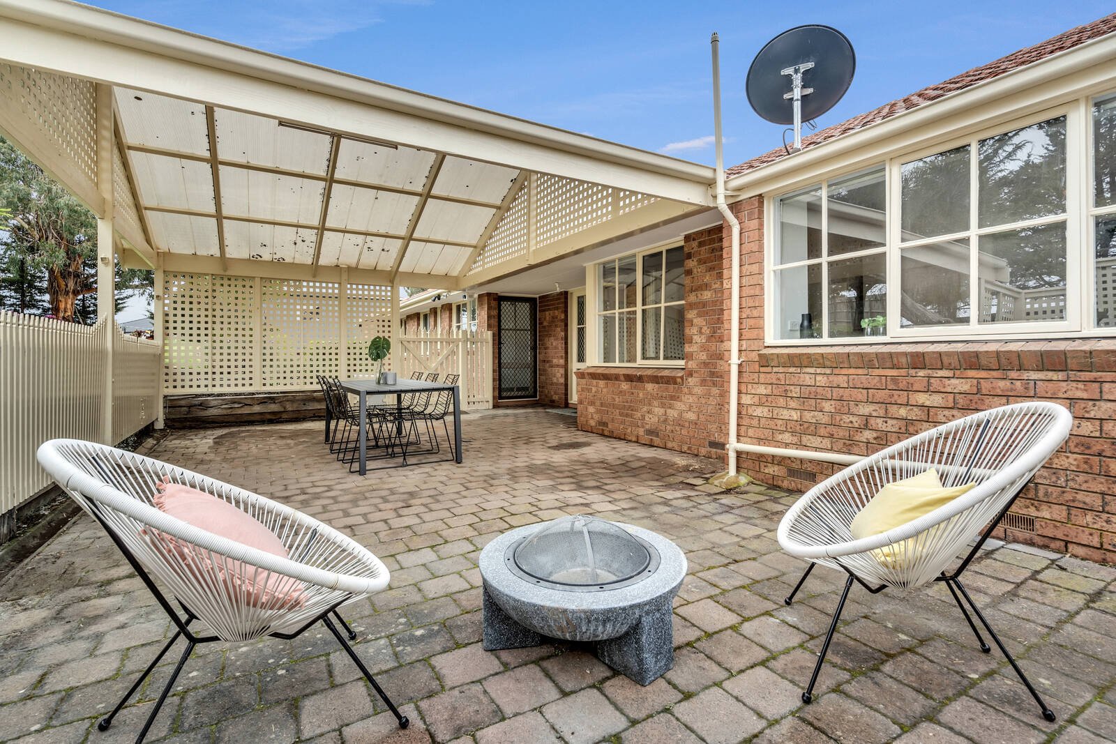 Real Estate and Property in 5 Seville Road, Gisborne, VIC