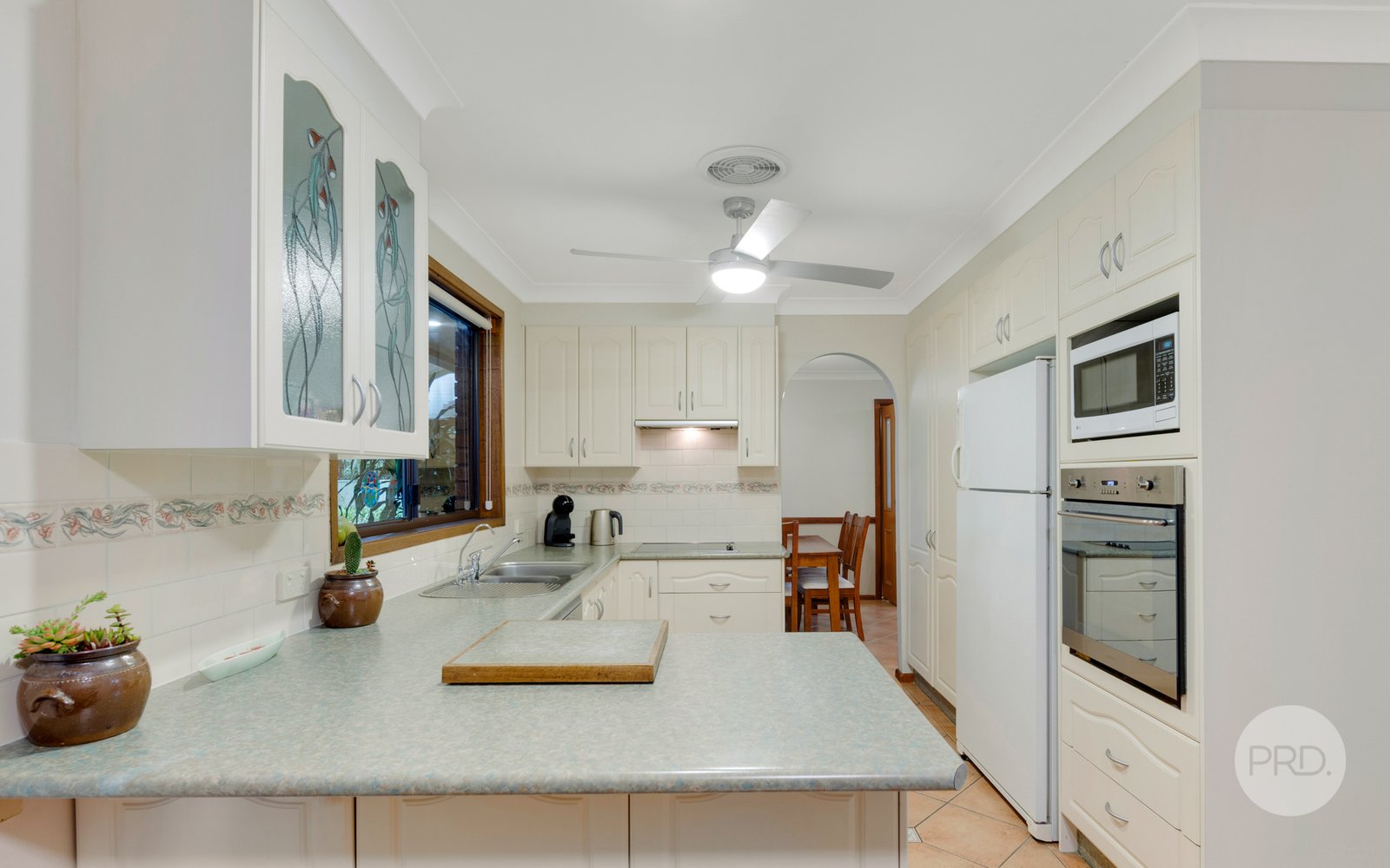 5 Shandlin Place SOUTH PENRITH 3