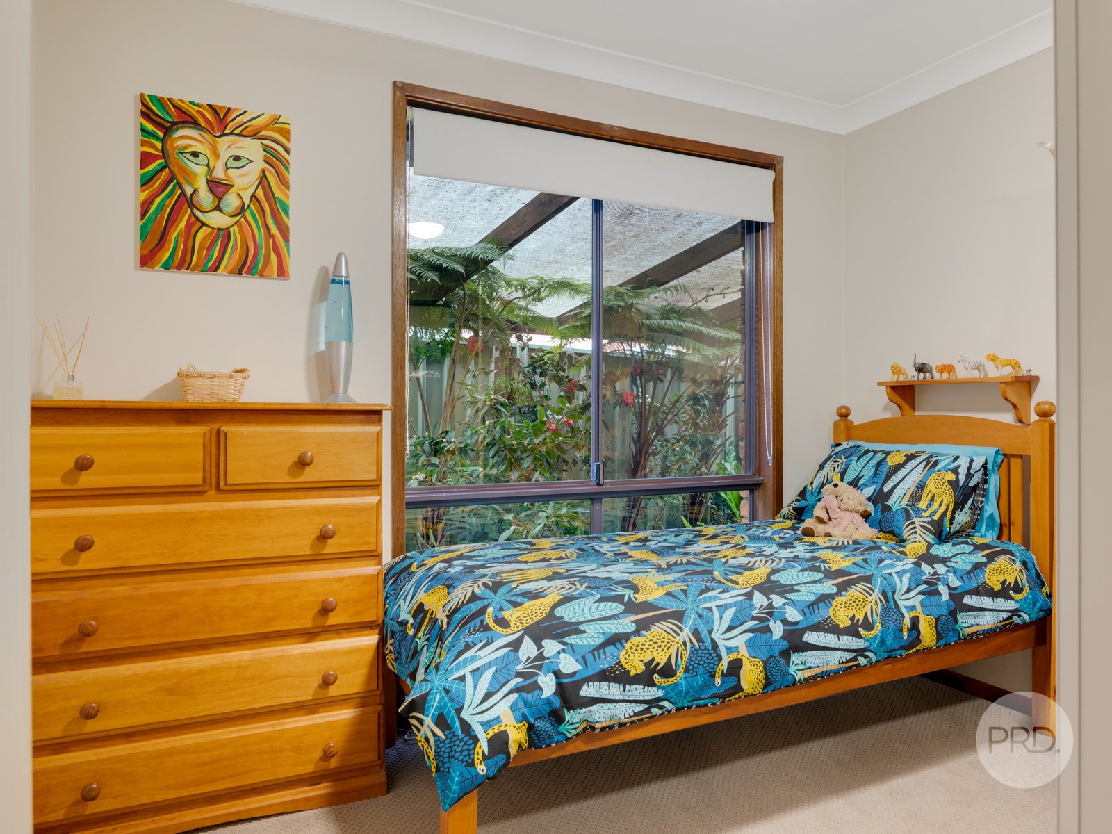 5 Shandlin Place SOUTH PENRITH 9