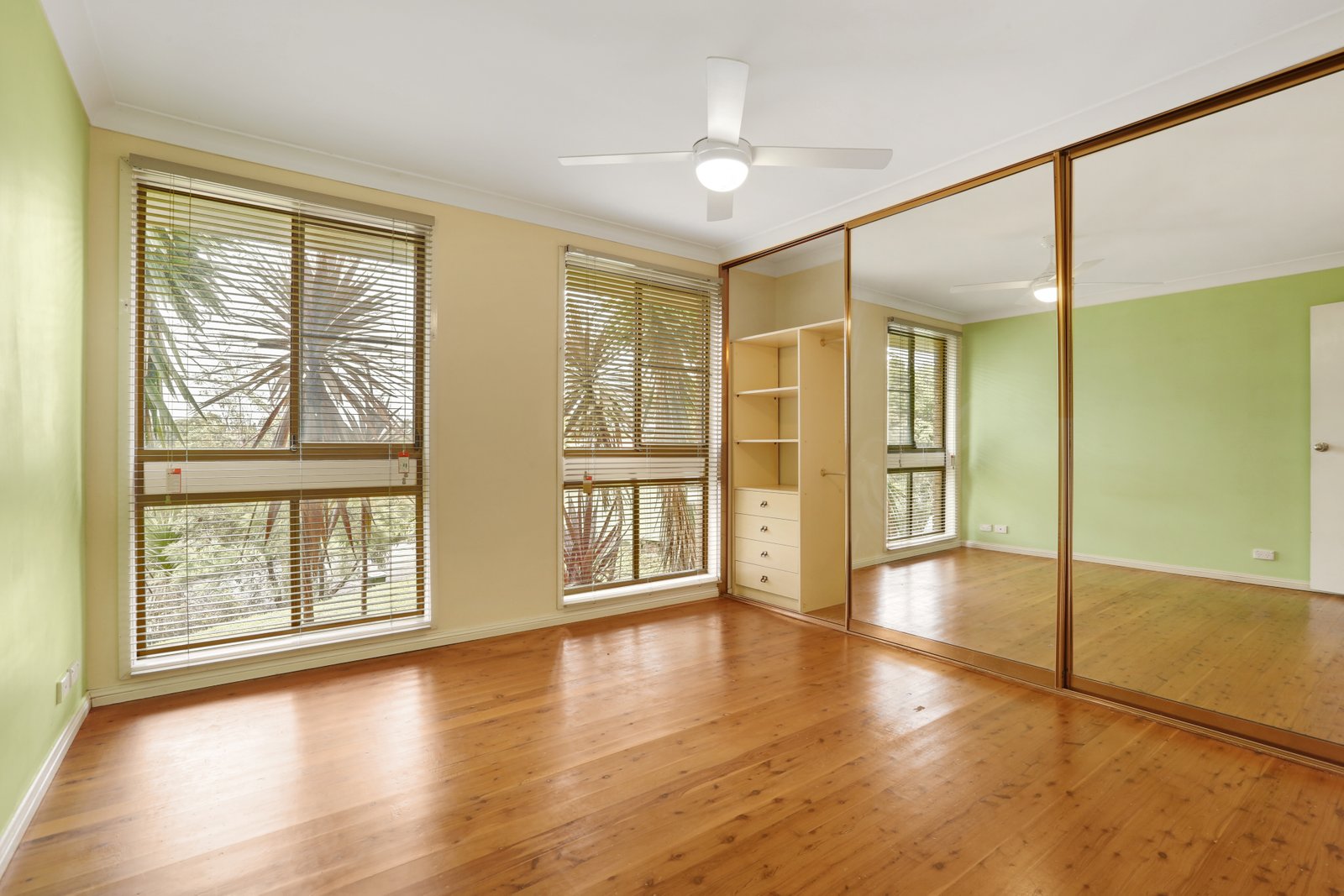 5 Shearwater Drive BERKELEY 6