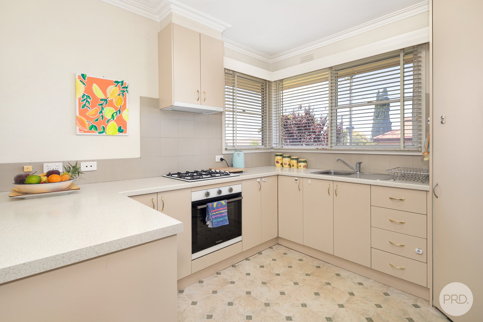 5 Sherwood Street WENDOUREE 4