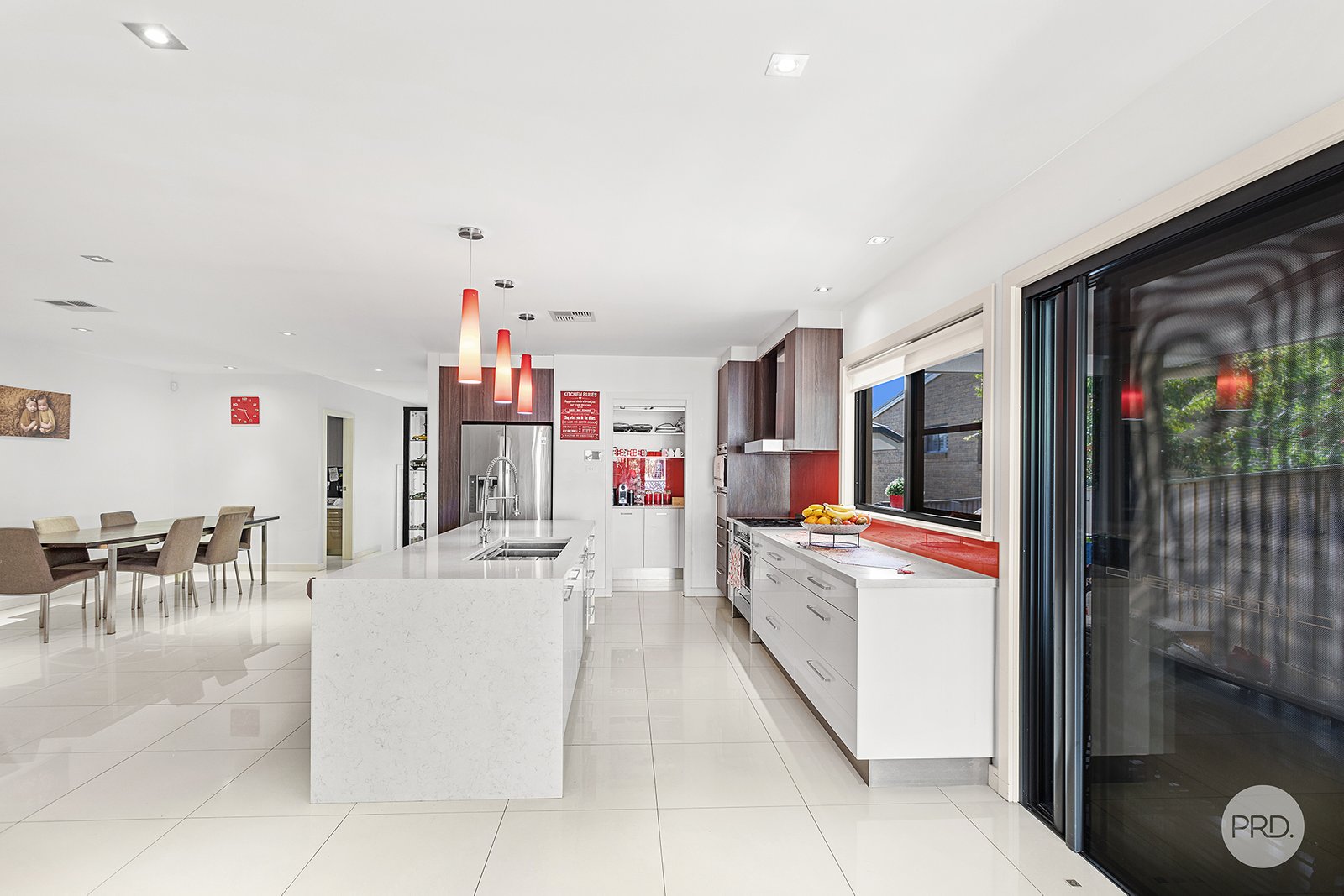 5 Shimmer Street NELSON BAY 9
