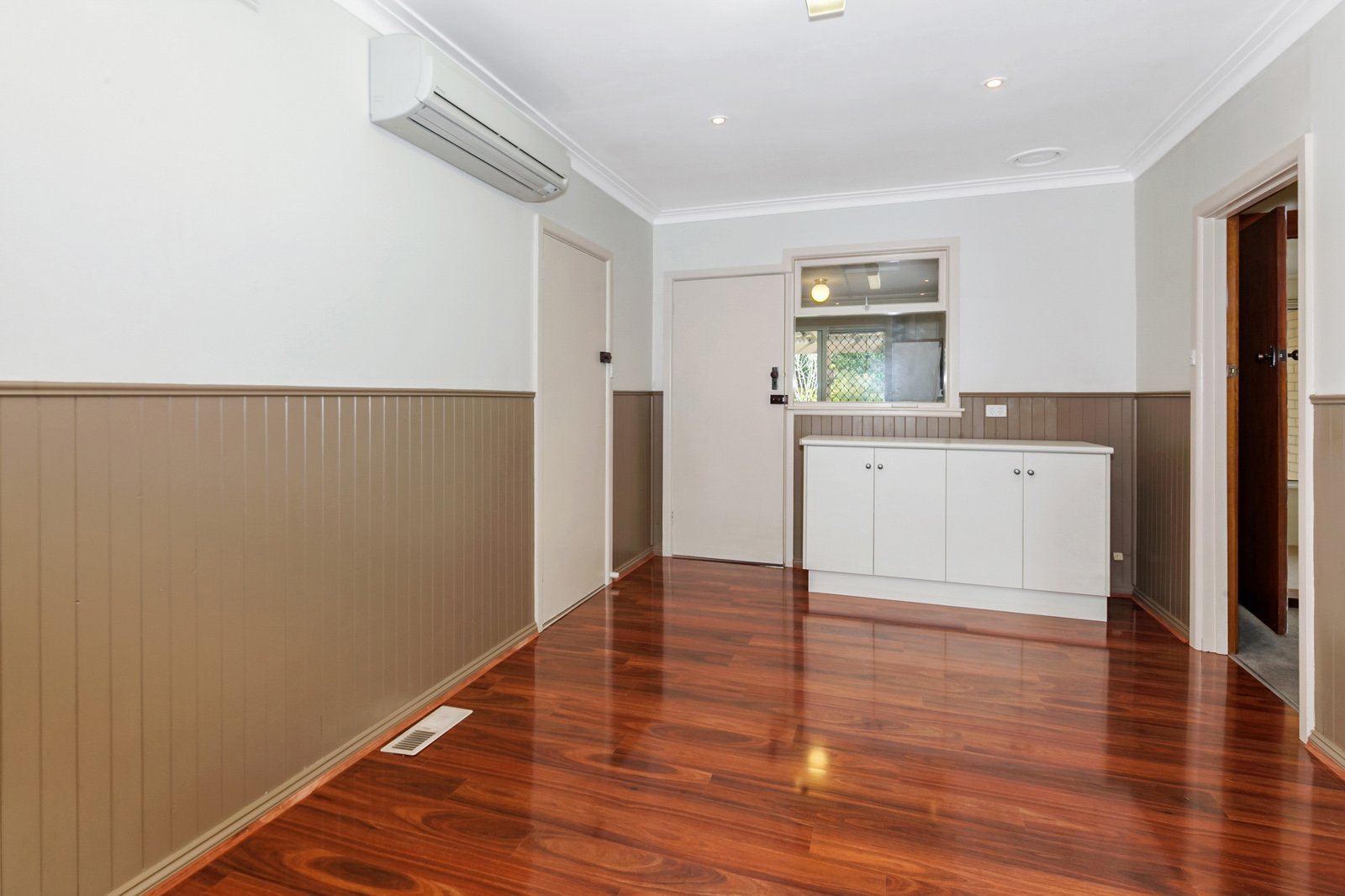 5 Shire Avenue MOUNT HELEN 10