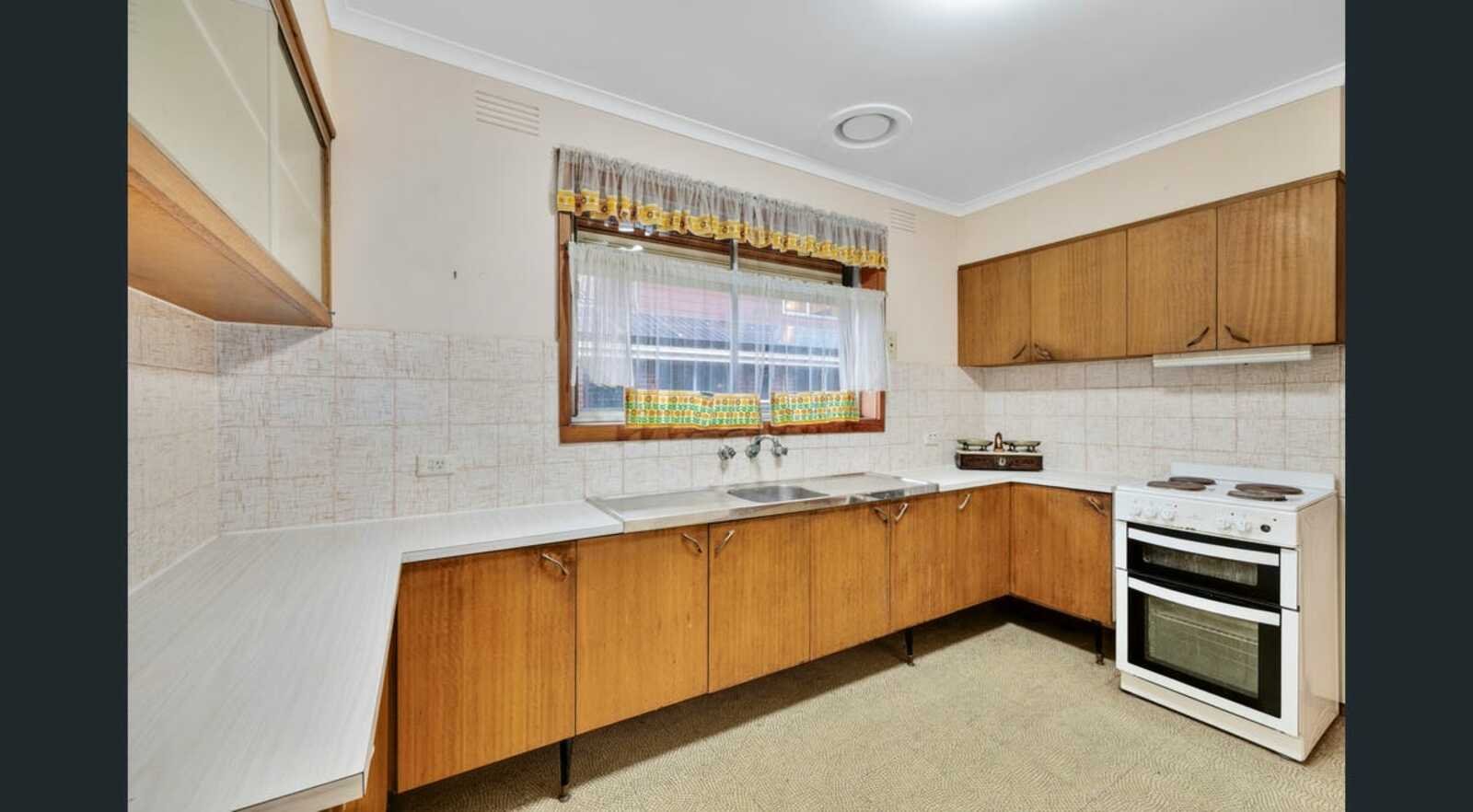 Gallery: 5 Simon Street