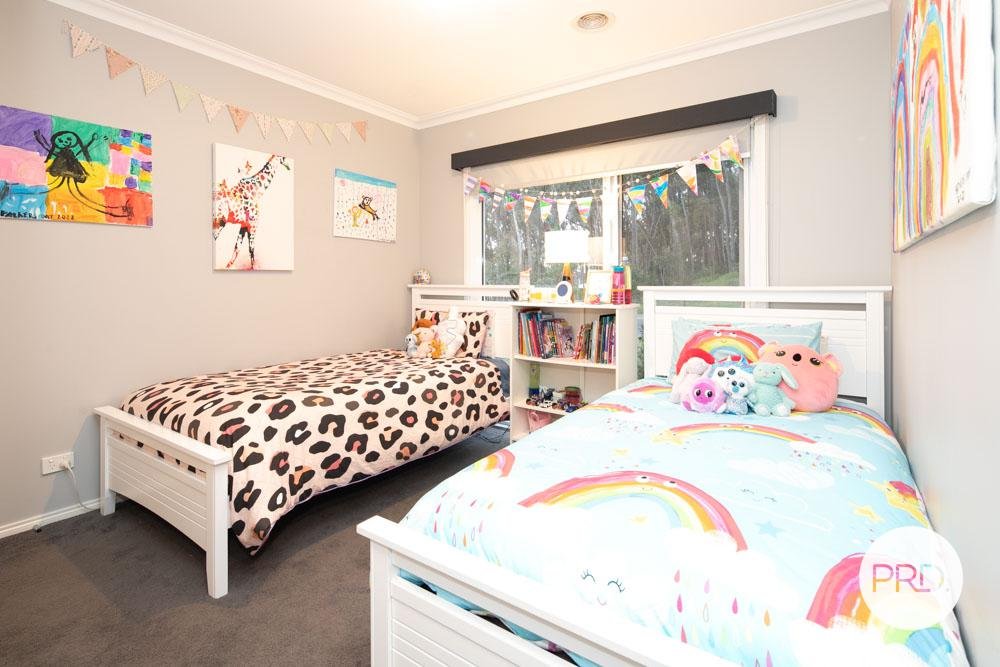 5 Sobey Street MOUNT HELEN 10